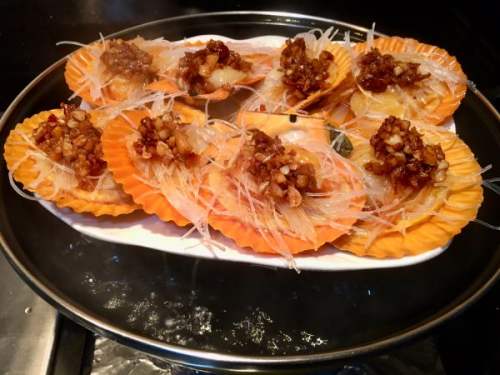 蒜蓉粉丝蒸扇贝