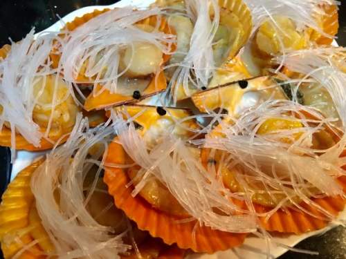 蒜蓉粉丝蒸扇贝