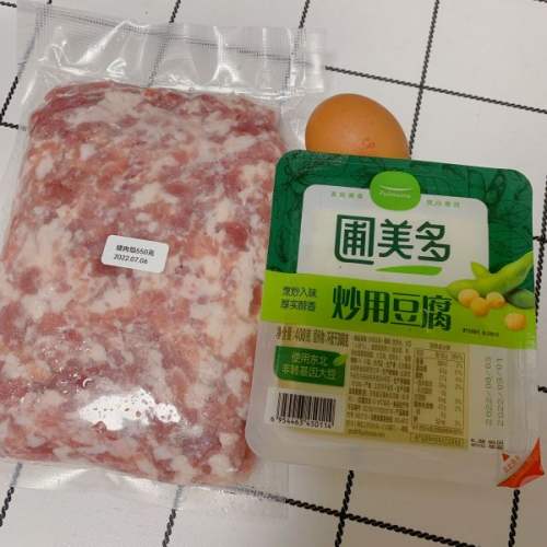 家常菜干炸丸子