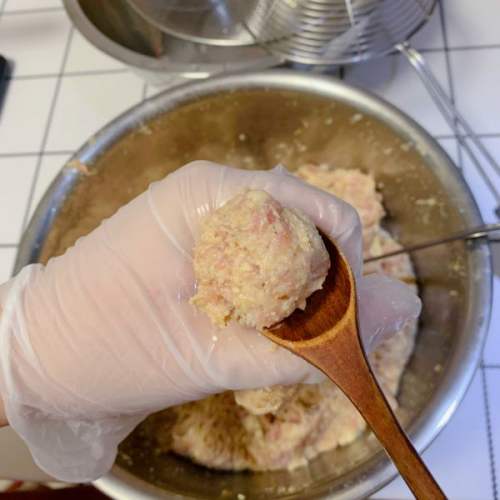 家常菜干炸丸子